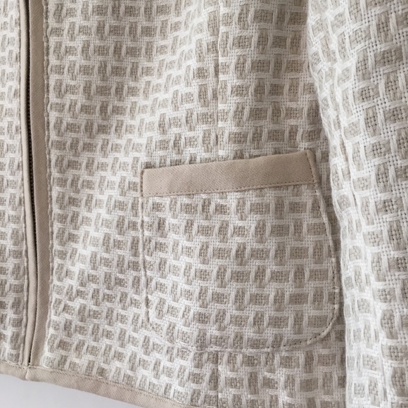 LOFT cream and beige jacket - Picture 3 of 4